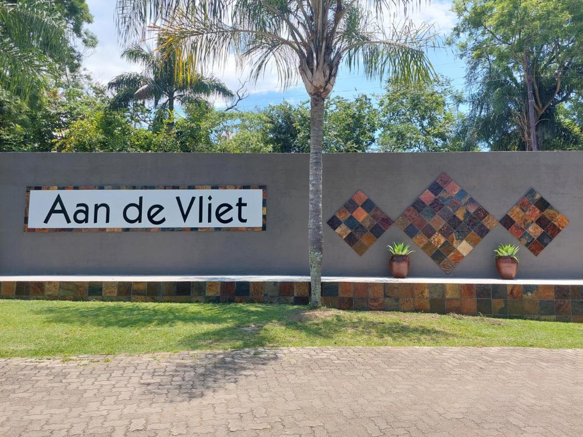 Aan De Vliet Holiday Resort 헤이지뷰 외부 사진